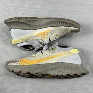 Nike Pegasus Trail 2 Limelight Women’s Size 9 Running Shoes Sneakers CK4309-001